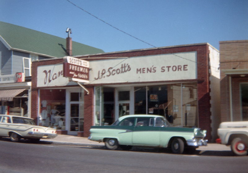 Nancy Lee Shop-Scotts Men Store-8x8ca1961-Min_edited-1